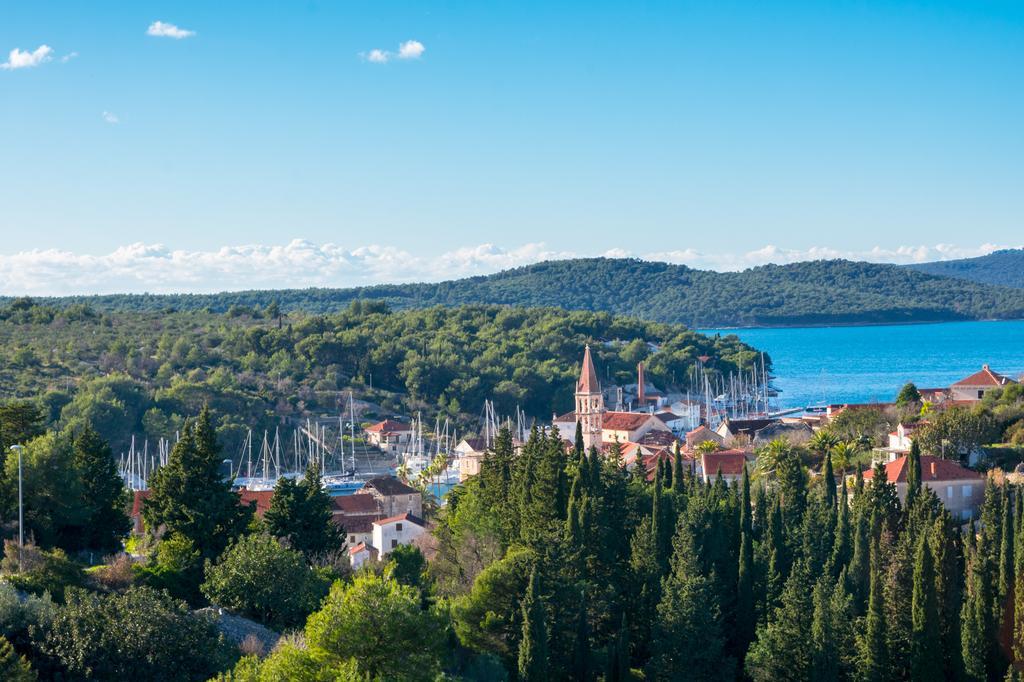 Mladinic Palace Milna  Εξωτερικό φωτογραφία